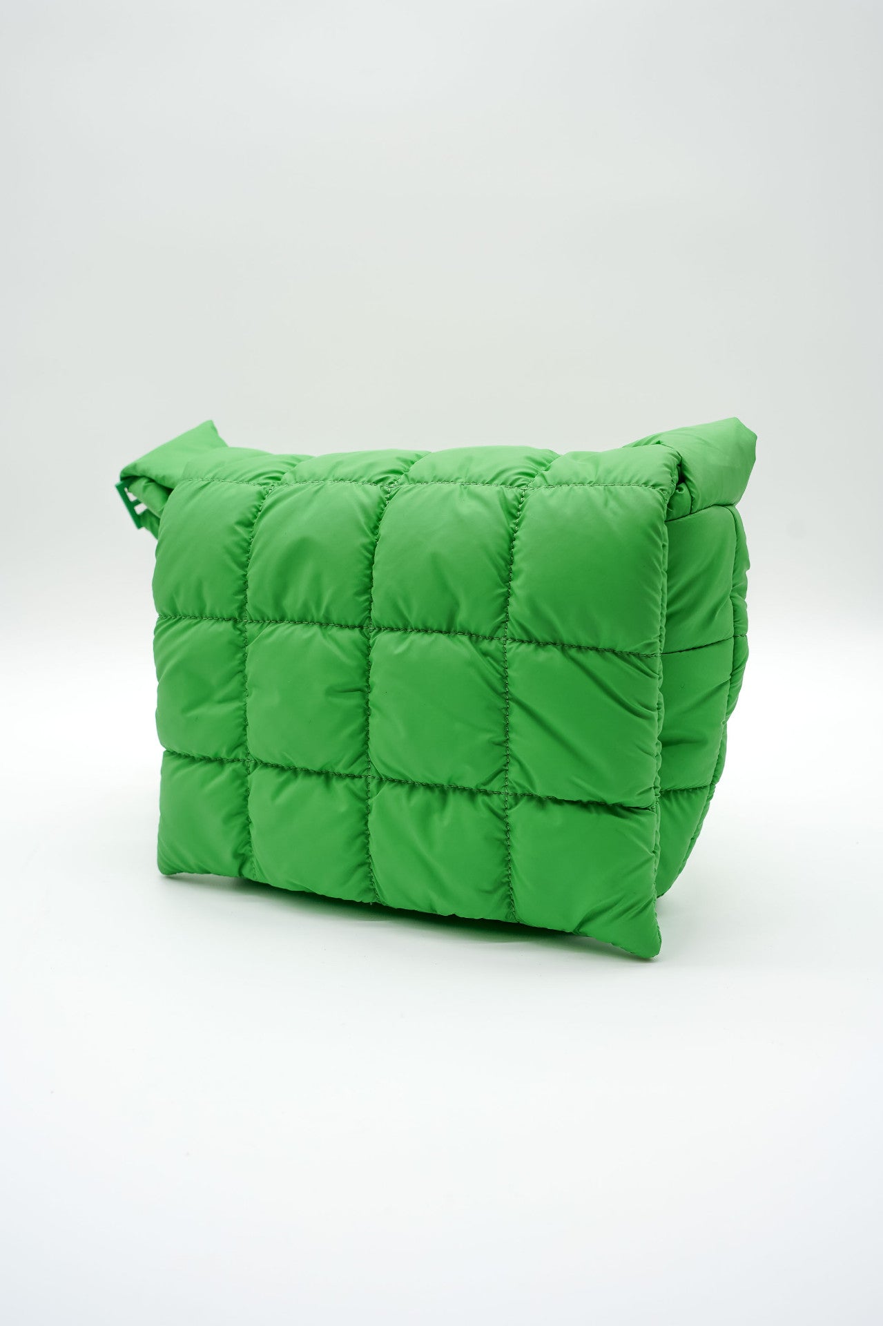 Tasche, Vee Collective