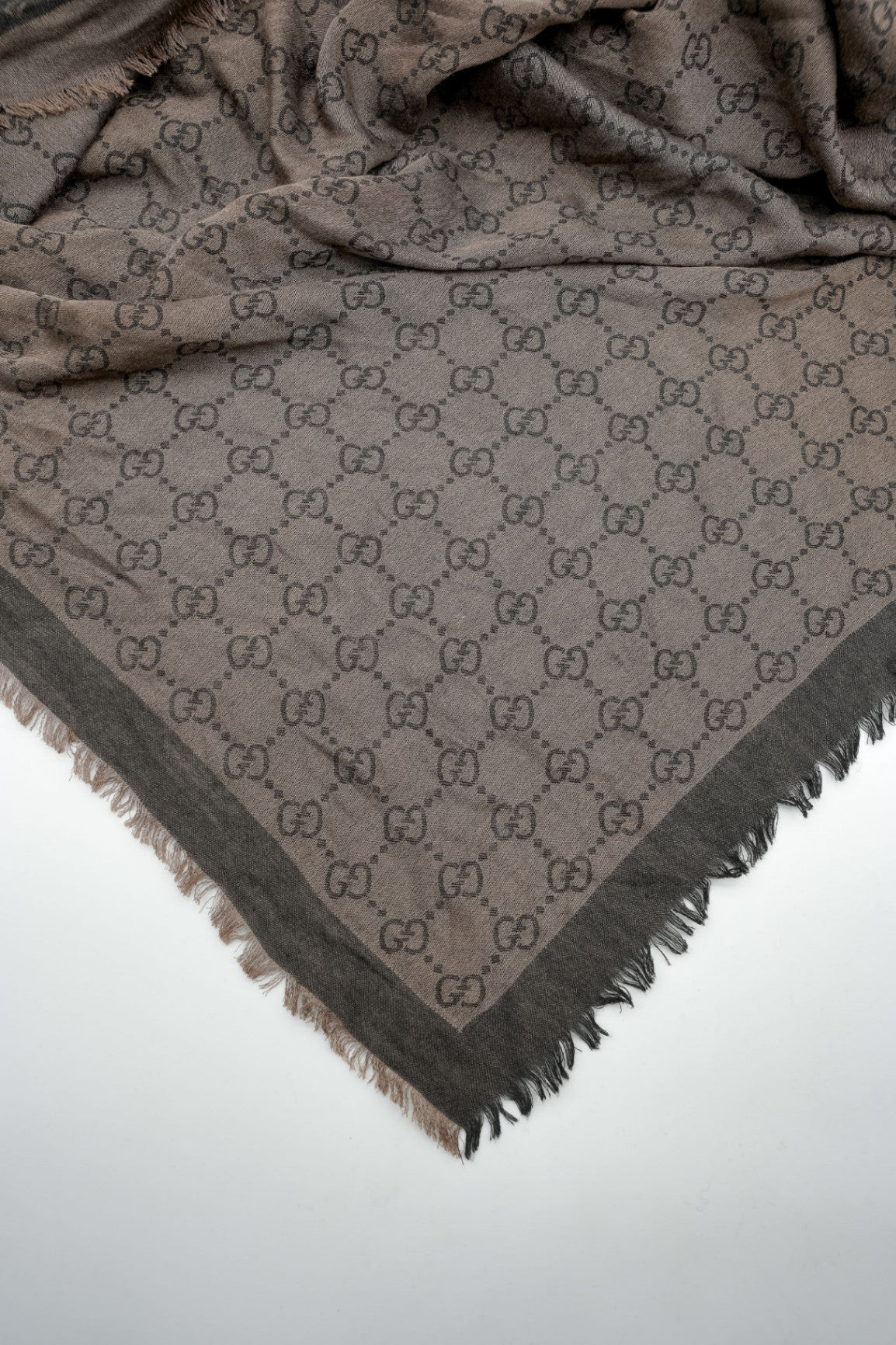 Tuch, Gucci