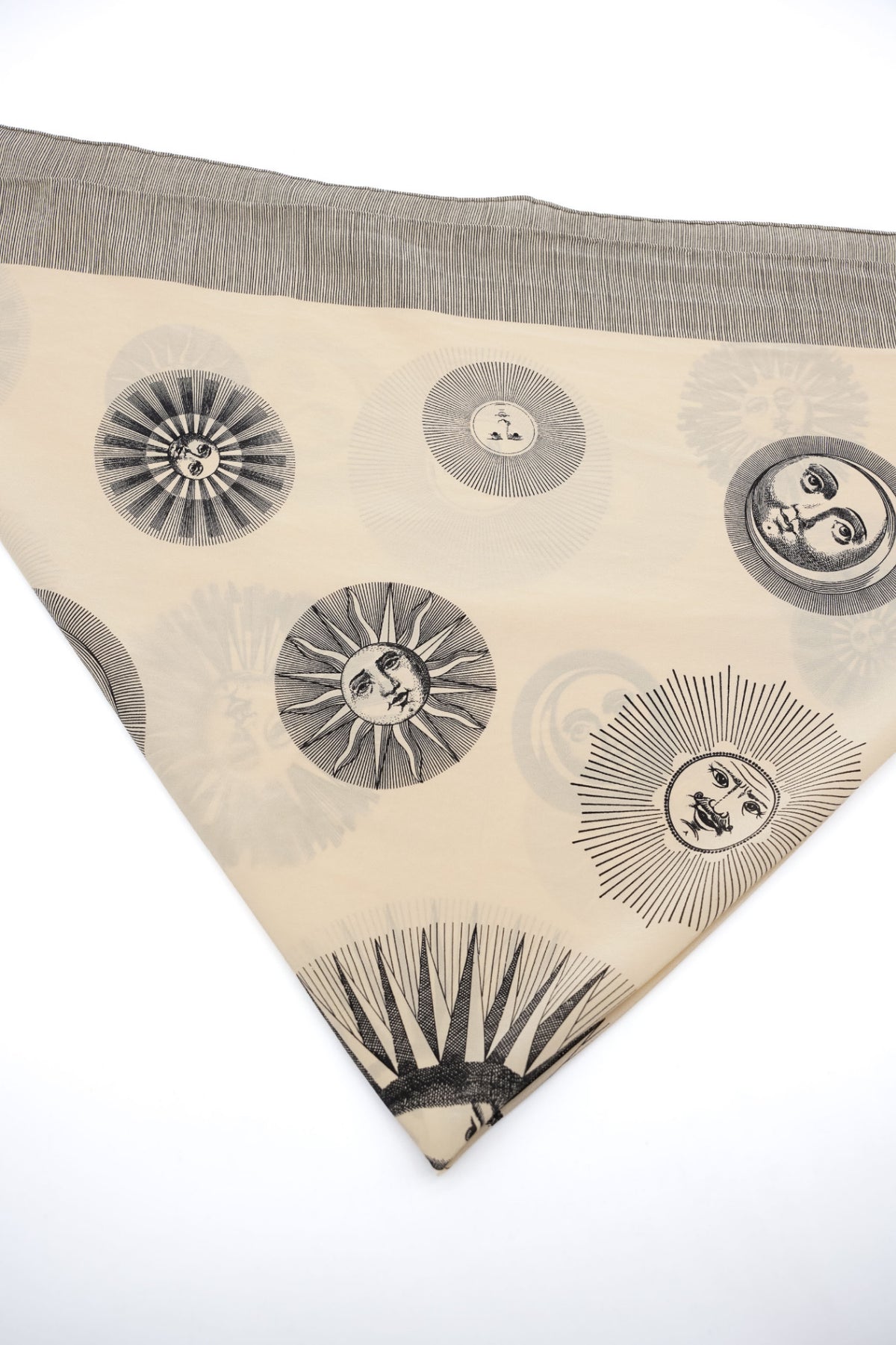 Seidentuch, Fornasetti